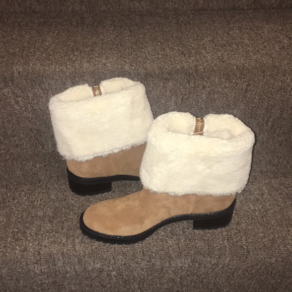 🐪 NWT Bandolino Genuine Suede Boots - Picture 10 of 15